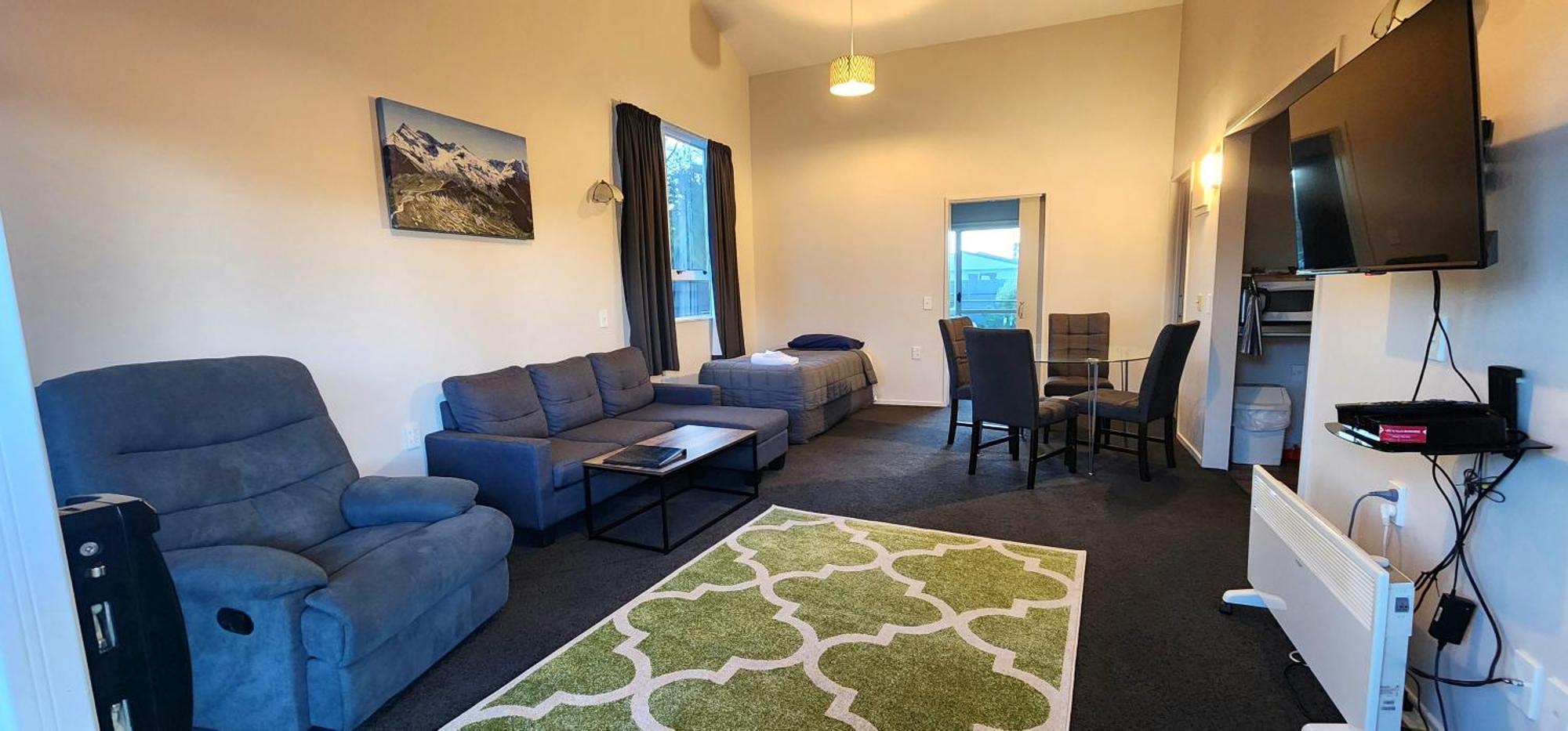 Acorn Estate Motel Masterton Bagian luar foto